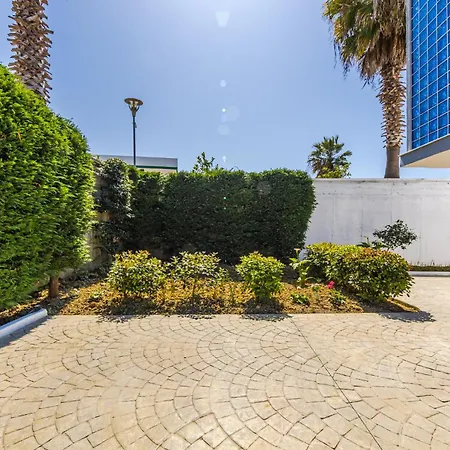 Apartman Amazing With Free Parking By Pikhost Golem